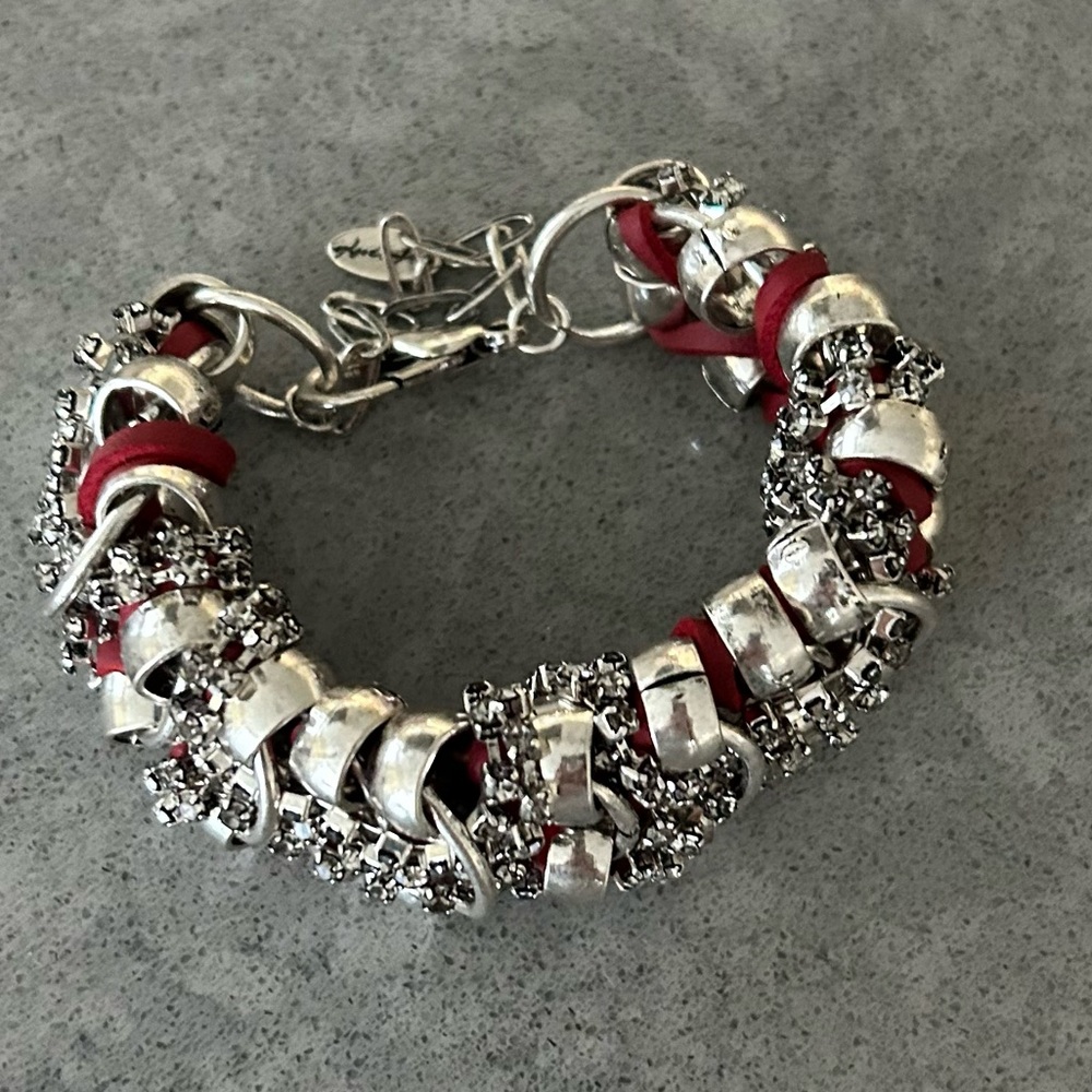 Free People Silver and Red Chain Bracelet NWOT - Picture 3 of 3